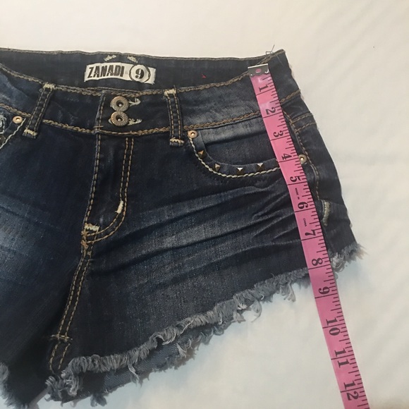 Ecu Zanadi Jean Short. - Picture 10 of 10